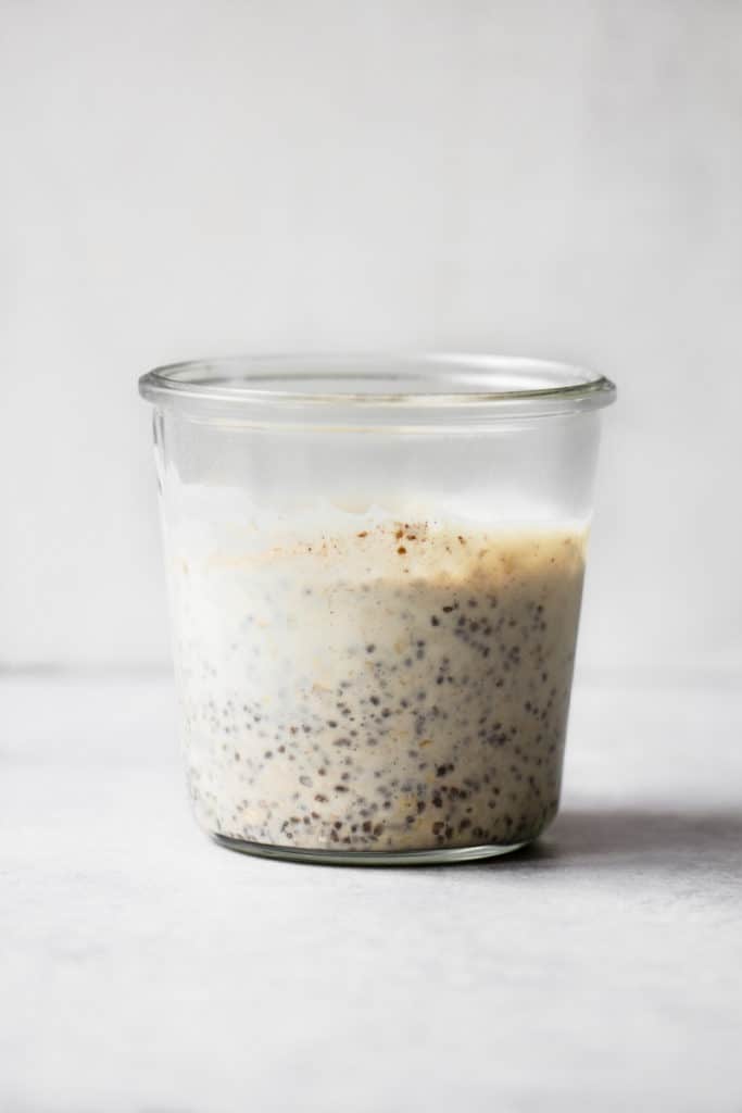 Overnight oats in a Weck jar with yogurt mixed in