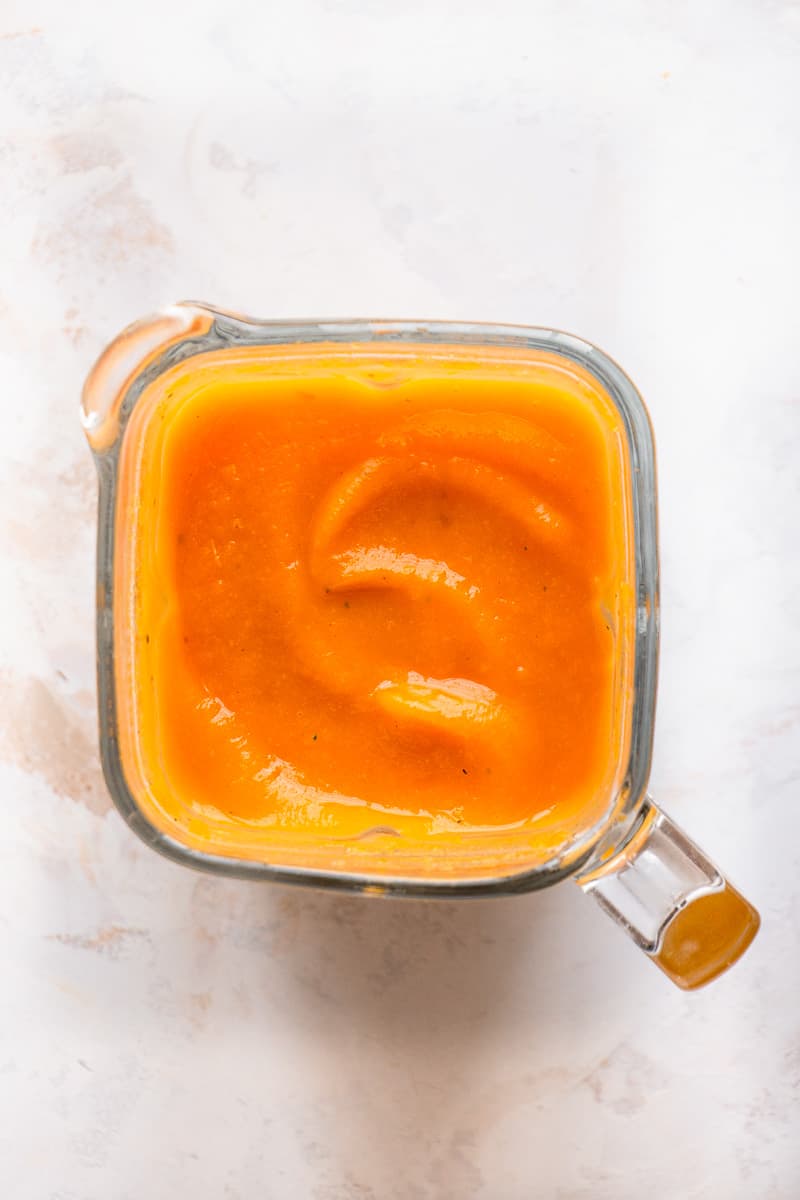 https://cookingwithelo.com/wp-content/uploads/2022/01/3-ingredient-butternut-squash-soup-finished.jpg