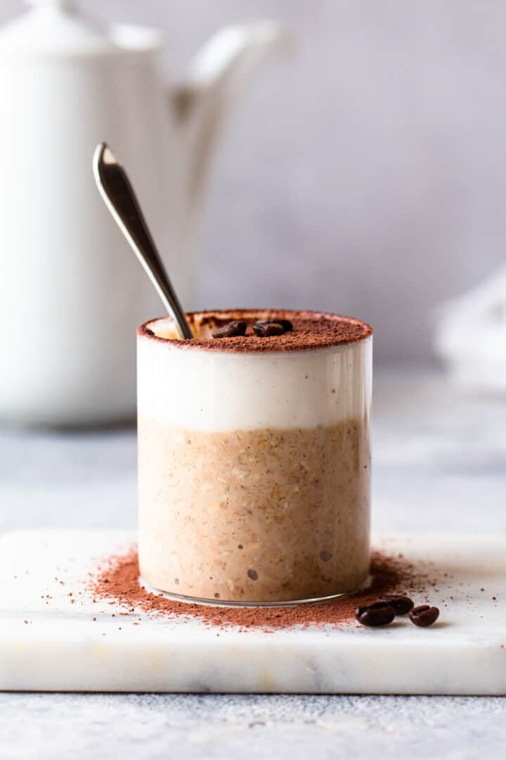 Tiramisu Overnight Oats Recipe (Refined Sugar Free)