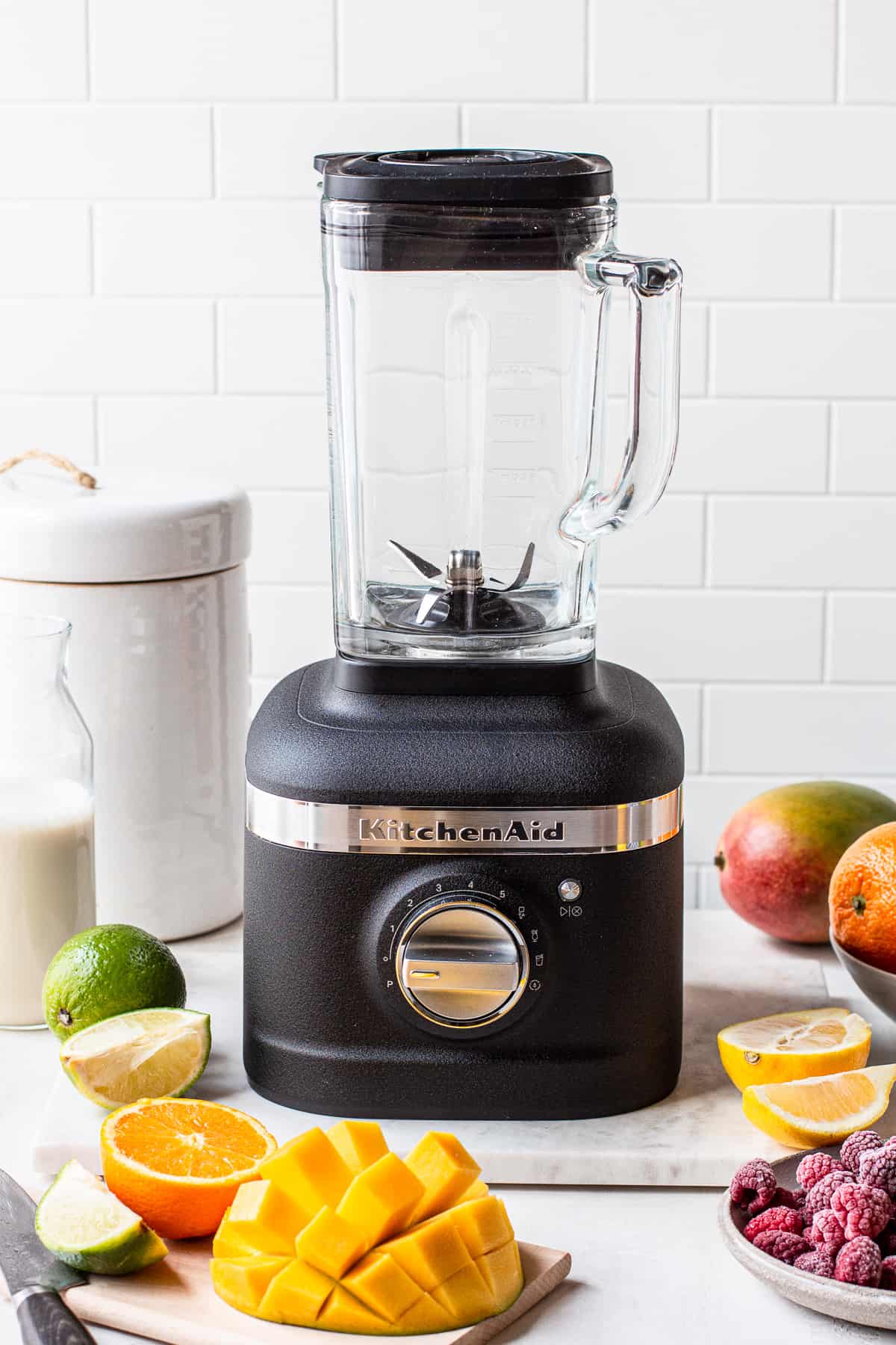 Kitchenaid's fancy Pro Line Series Blender is powerful but fussy - CNET