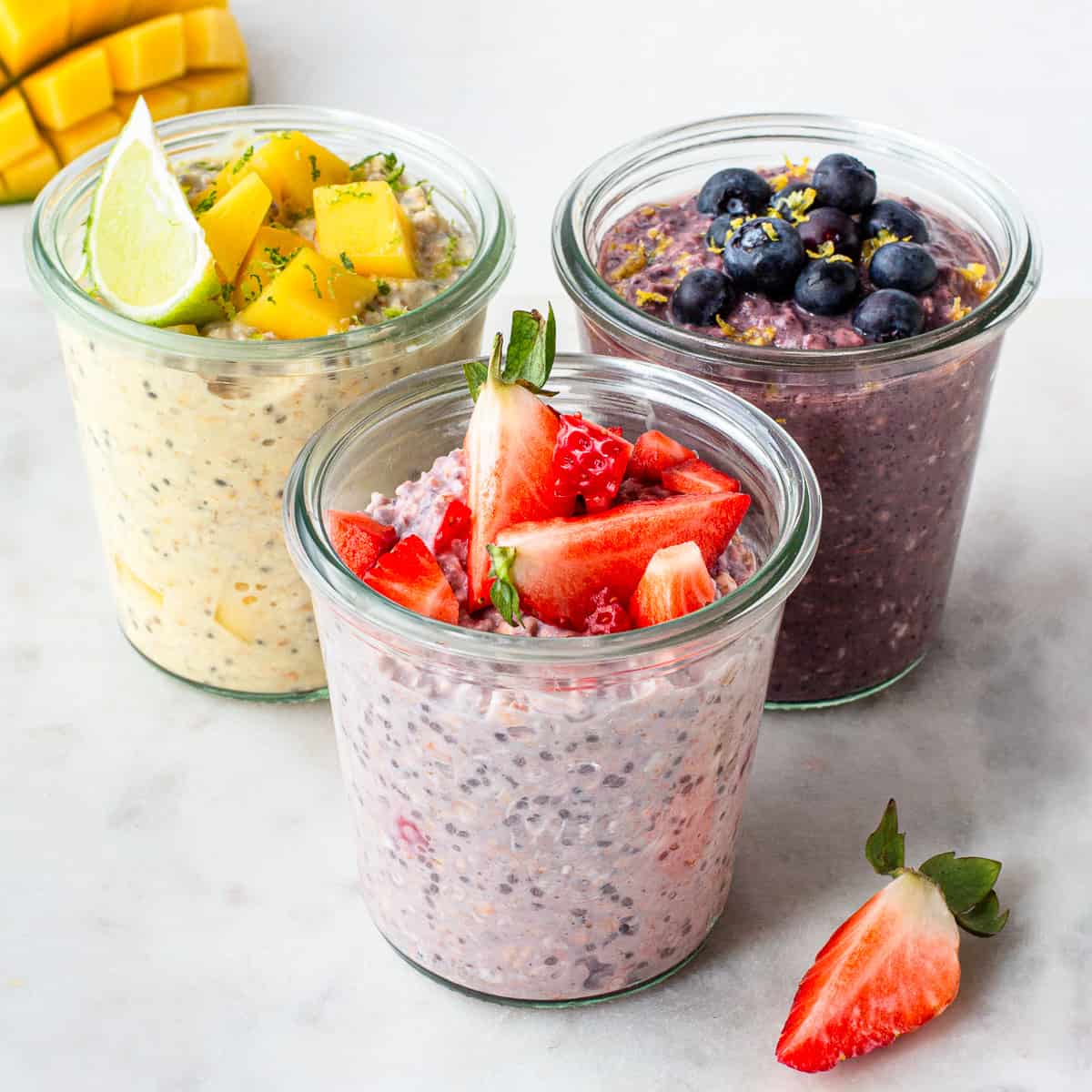 Overnight Oats With Fruit (Strawberry, Mango, Blueberry)