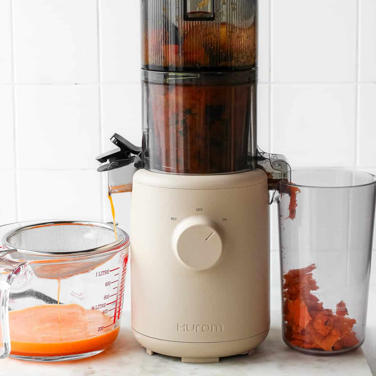 Hurom H310A SERIES SLOW sofreram JUICER